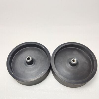 bánh xe cuộn cao su tùy chỉnh được trang bị chống va chạm lõi kim loại cung cấp hiệu suất trong hệ thống tự động hóa công nghiệp