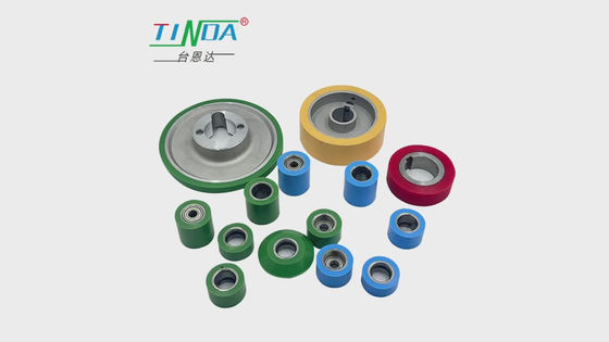 Tùy chỉnh bánh xe cuộn cao su bề mặt mịn bánh xe hướng dẫn cao su