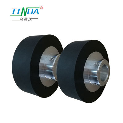 Alloy nhôm AGV lái bánh xe để điều hướng trơn tru và chính xác