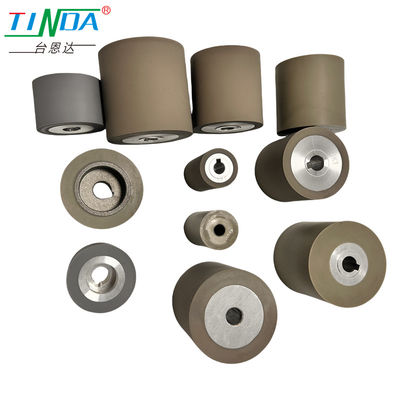 Các cuộn nhựa cao độ bền cao với độ khoan dung lên đến 0,02 mm và nhiệt độ không khí nóng lên đến 750 độ C