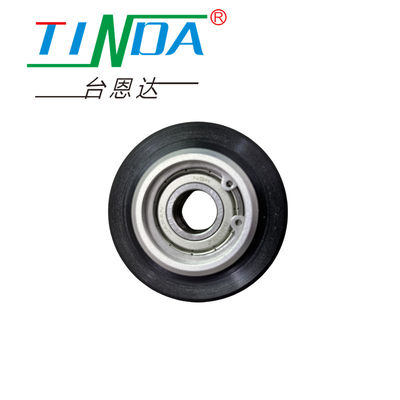 Bề mặt nắm chặt tốt và bánh xe cuộn cao su lõi kim loại nhôm tùy chỉnh cho máy móc công nghiệp
