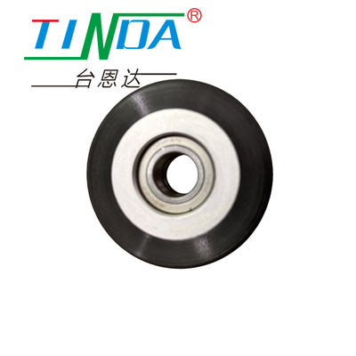 Bề mặt nắm chặt tốt và bánh xe cuộn cao su lõi kim loại nhôm tùy chỉnh cho máy móc công nghiệp